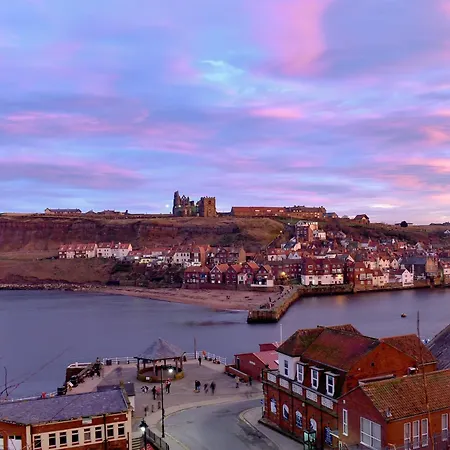Calico Holiday home Whitby
